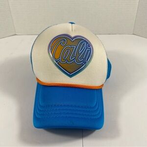 Big Bear “Cali” Heart Women’s SnapBack Trucker Hat Cap White Blue Orange